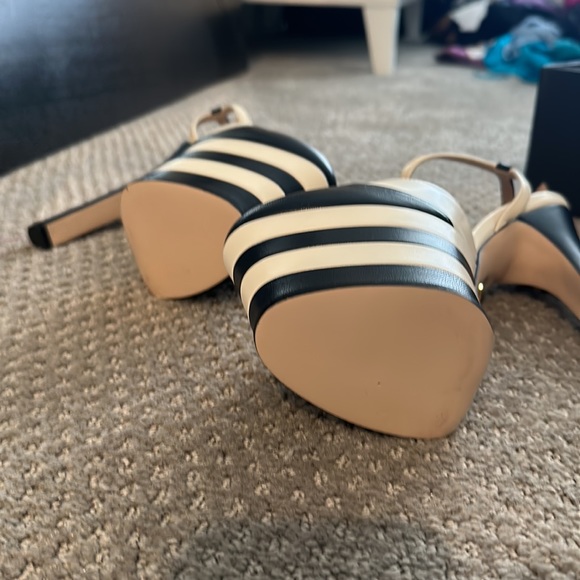 COPY - Gucci Platform Heels - Picture 5 of 6